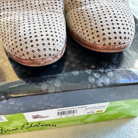 Sam Edelman Suede Booties in "Putty", size 6.5 - Picture 6 of 8